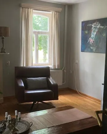 Boerderij, Voorhuis Semesterbostad